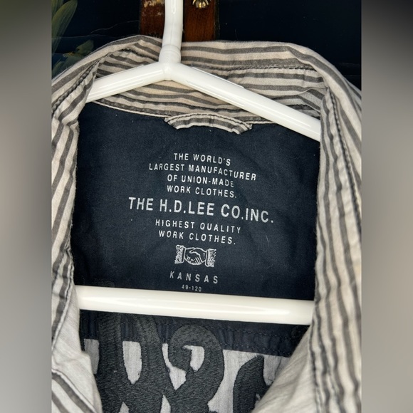 H.D. Lee C9., INC button down long sleeve shirt XL - Picture 5 of 7